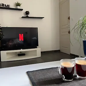  Appartement Cosy Hyper Centre Avec Kitchenette & Climatisation